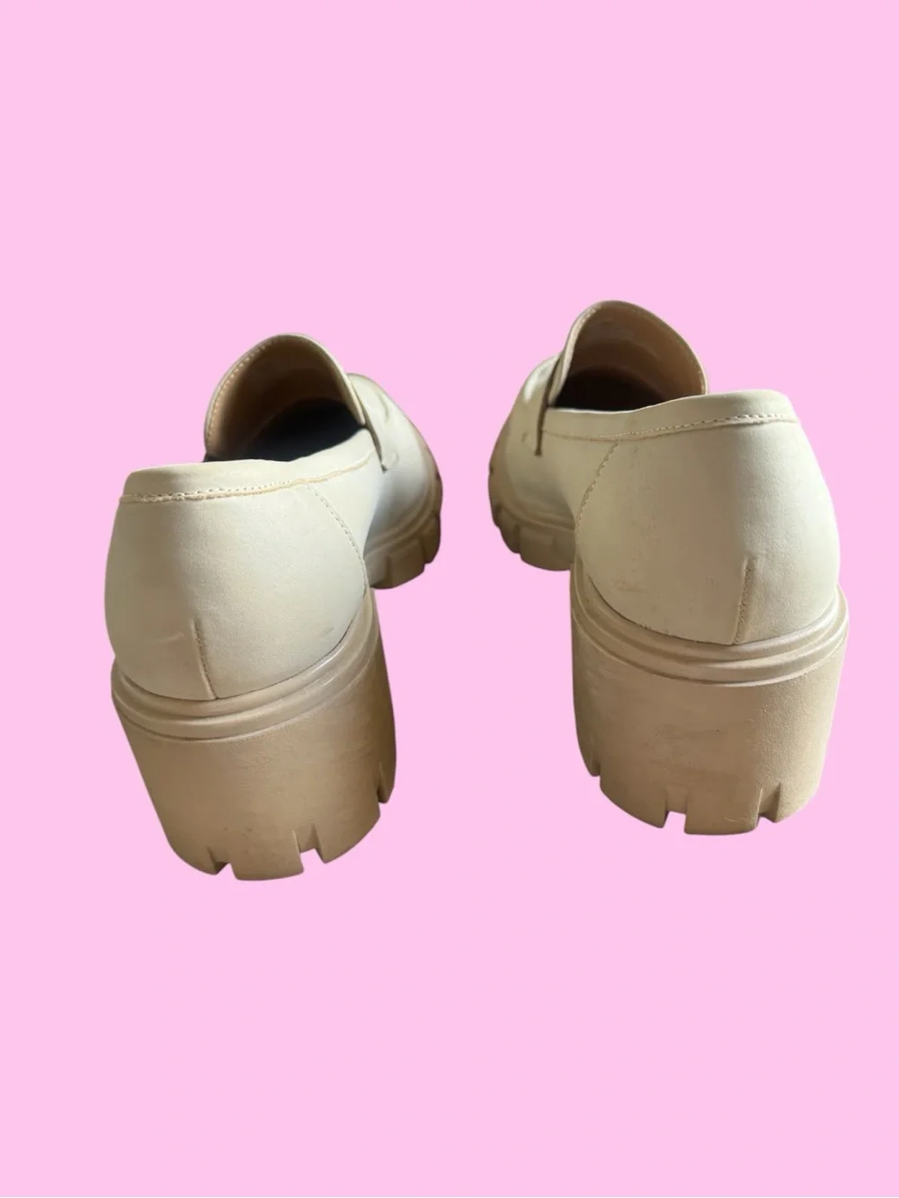 Crown Vintage Chunky Penny Loafers in Cream